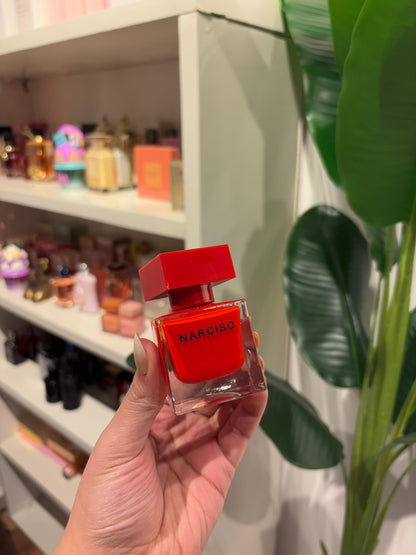 Narciso Rouge