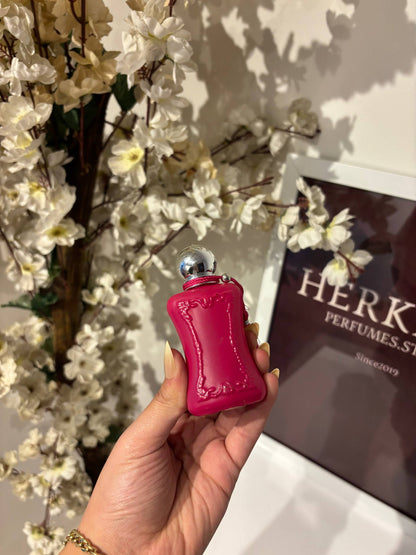Delina (Dark Pink)